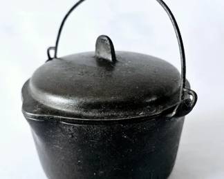 Vintage Wagner Ware Cast Iron Miniature Pot