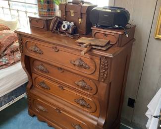 Chest of Drawers & Camera