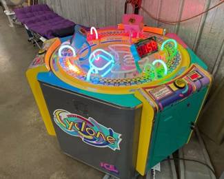 CYCLONE ARCADE GAME