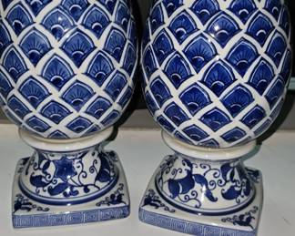 PAIR BLUE AND WHITE EGGS