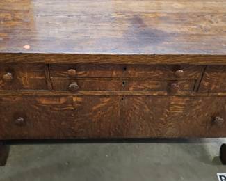 VINTAGE DRESSER