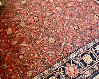 Room size SAROUK Persian rug