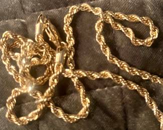 Large old rope in 14k
