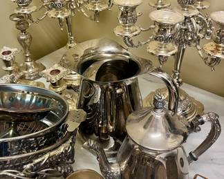 A ROOM FILLED WITH SERVING ITEMW