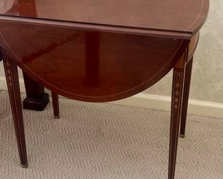 Sheraton double leaf table