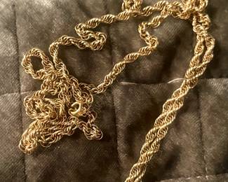 Large 1970s rope in 14k