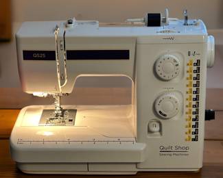 Janome Sewing Machine 
