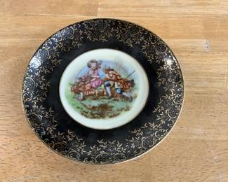 Saji Fancy China Decorative Plate - Japan