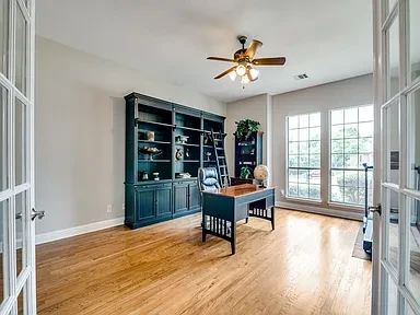 Antique and Downsizing Estate Sale by Owner from a $1.2M Home – Premium Furniture, Décor, and Dry Cleaning Equipment! Condition: Excellent, sturdy, and well-maintained. dimensions are 5ft / 2ft 4in / 2ft 6in (height)
Features:
Spacious desktop with ample workspace.
Built-in drawers for storage and organization.
Classic design perfect for a home office or professional space.high-quality Ethan Allen solid wood display cabinet
Width: 9 feet 10 inches
Length: 7 feet 5 inches
Area: 1 square foot 5 square inches
Original Price: $1,800
Condition: Excellent, sturdy, and well-maintained.
Features:
Ample storage with shelves and cabinets. Perfect for books, decor, or as a display piece in your home or office