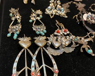 Beautiful, Hand crafted silver earrings.