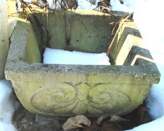 353 - Concrete Planter - 14 x 14 x 10
