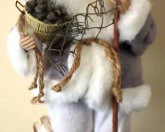 519 - Chesapeake Santa - 18" tall
