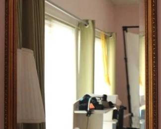 401 - Mirror - 20 x 32
