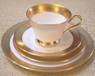 117 - Oxford Bone China Set

