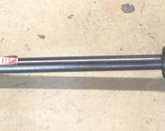 194 - Tree Limb Chainsaw - Dura Lite - 40" Long You are buying a used as-is electric/electronic item. We do not guarantee all components are present, and if it is not expressly stated, it is untested.
