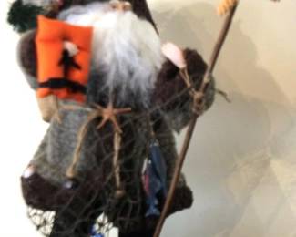 520 - Chesapeake Santa - 18" tall
