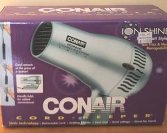 274 - Conair Cord Keeper Dryer in Box You are buying a used as-is electric/electronic item. We do not guarantee all components are present, and if it is not expressly stated, it is untested.
