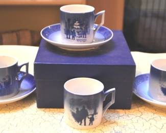 114 - Royal Copenhagen Cups & Saucers w / Box
