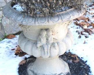 293 - Plastic Planter - 20 x 24
