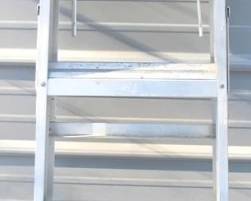 224 - Aluminum Werner Ladder - 5' Tall
