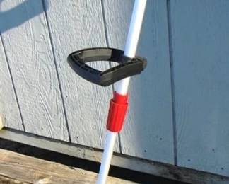 361 - Electric Weed Eater - Craftsman - 50" no cord - You are buying a used as-is electric/electronic item. We do not guarantee all components are present and if it is not expressly stated, it is untested.
