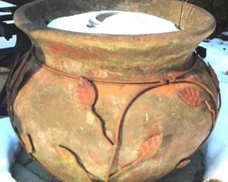 337 - Planter - 18 x 16
