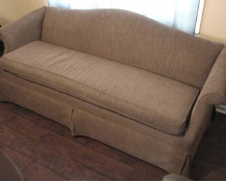 253 - Vintage Sofa - 29" x 82" x 32"
