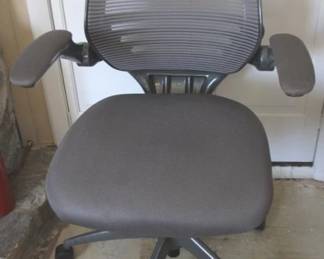 66 - Office Chair - 25" x 26" x 42"
