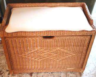 128 - Wicker Bench w / Storage - 16" x 30" x 24"
