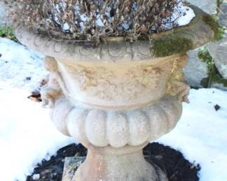 292 - Plastic Planter - 20 x 24
