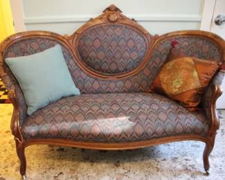471 - Antique Parlor Sofa - 32 x 61 x 42
