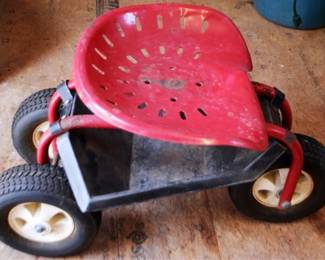 366 - Rolling Gardening Seat - 18 x 24 x 17
