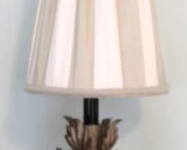 456 - Lamp - 28" tall You are buying a used as-is electric/electronic item. We do not guarantee all components are present and if it is not expressly stated, it is untested.
