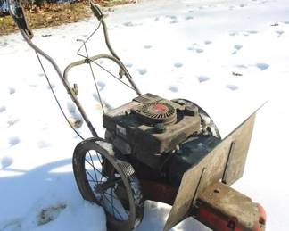 218 - Gas Powered Walk Behind Trimmer - Vectore XL/0 You are buying a used as-is electric/electronic item. We do not guarantee all components are present, and if it is not expressly stated, it is untested.
