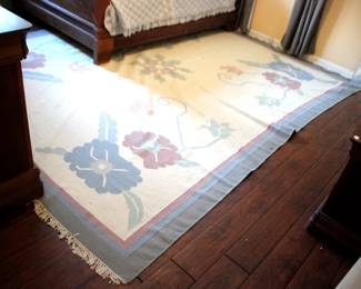 289 - Large Rug - 138" x 112"

