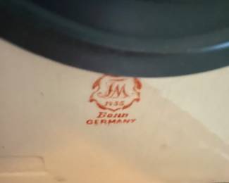 Royal Ansonia  Bonn Porcelain