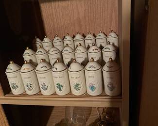 Lenox 1992 Spice Garden 23 Bottles with Spice Rack