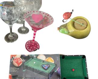 Bar Glasses Arbys Holly Christmas