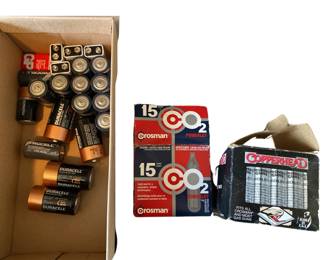CO2 Cartridges & Batteries D C 9 Volt