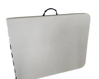 6 Foot Plastic Top Folding Table Light weight
