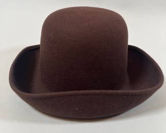 Jennifer Moore 100% Wool Hat In Brown, Made In Italy
Lot #: 171