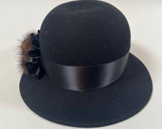 Lord & Taylor 100% Wool Hat In Black With Brown Mink Accent
Lot #: 148