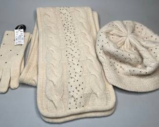 Henri Bendel New York Cashmere Hat, Scarf, And Gloves In Cream
Lot #: 135