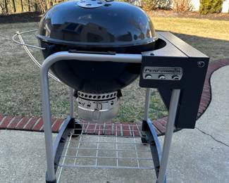 Weber Performer Charcoal Grill
