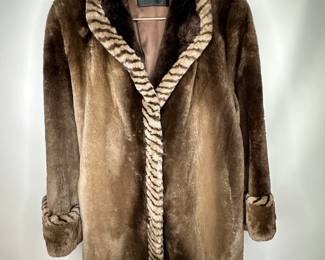 Merrick Furs Brown Sheared Beaver Fur 3/4 Stroller Coat
Lot #: 152