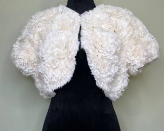 Jocelyn Size M Cape In Ivory New With Tags