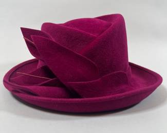 Nordstrom 100% Fur Felt Rabbit Hair Hat In Cranberry, Made In Italy
Lot #: 172