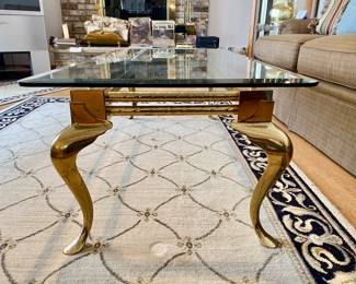 Labarge Cocktail table: 48" x 25.25" x 16.5" floor to top $325 Please contact Diana via text or phone 708-670-2189 to arrange&nbsp;payment or with any questions.&nbsp;