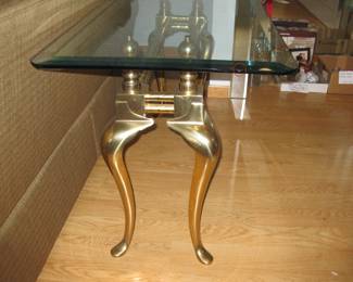 Labarge Sofa table: 50" X 22' x 27" floor to top (*please note* there is a small&nbsp;imperfection on the short end of the table. It's not a chip or crack, it can't be felt and is not very visible.) $395 Please contact Diana via text or phone 708-670-2189 to arrange&nbsp;payment or with any questions.&nbsp;