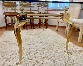 Labarge Dining table: 42: x 72" x 30.25" floor to top $895 Please contact Diana via text or phone 708-670-2189 to arrange&nbsp;payment or with any questions.&nbsp;